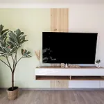 Jessy 20m - 2 Sdb - Balcon - Wifi - Park