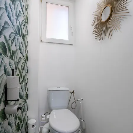 Bed & Breakfast Jessy 20m - 2 Sdb - Balcon - Wifi - Park Joeuf