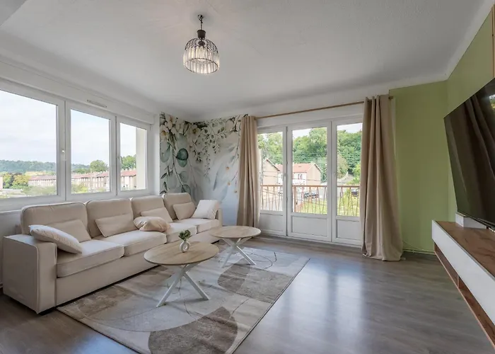 B&B Jessy 20m - 2 Sdb - Balcon - Wifi - Park