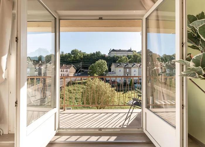 Jessy 20m - 2 Sdb - Balcon - Wifi - Park Joeuf