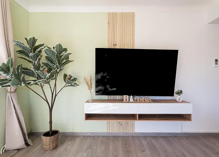 Jessy 20m - 2 Sdb - Balcon - Wifi - Park