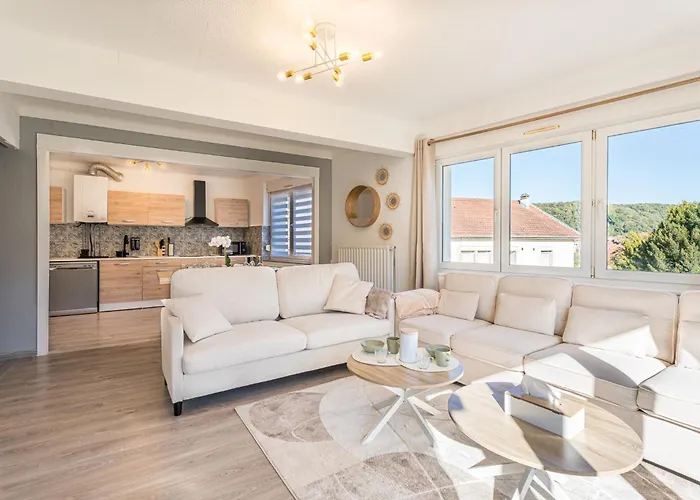 Jessy 20m - 2 Sdb - Balcon - Wifi - Park B&B